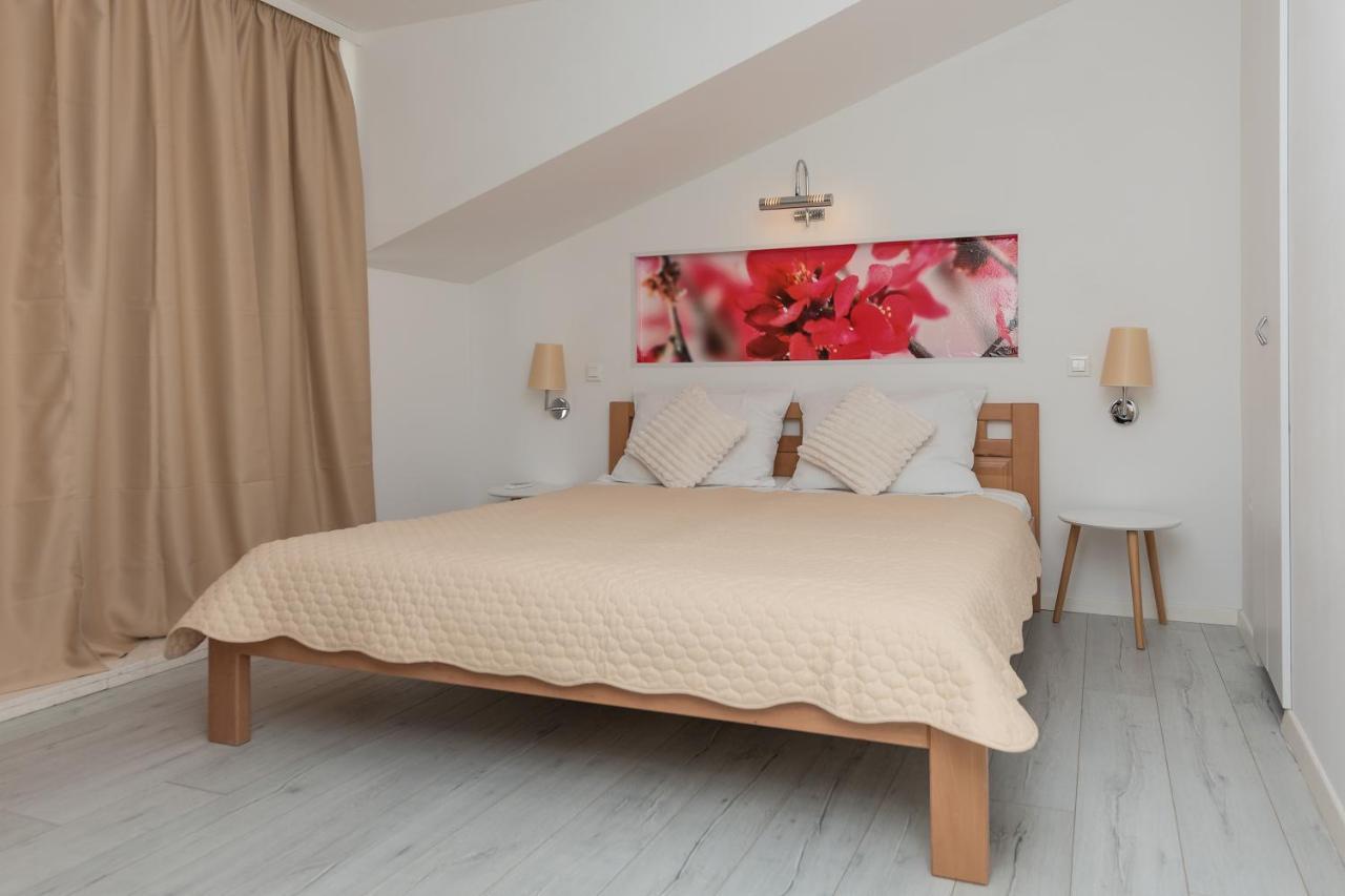 Apartmani Maris Makarska Exterior photo